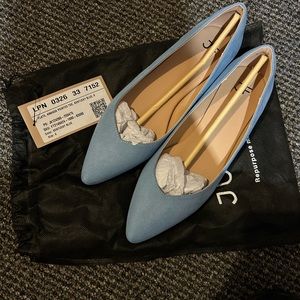 NWT JustFab Amanda Pointed Toe Flats Size 9 Kentucky Blue